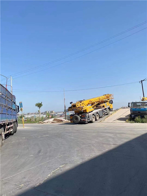 云和县25吨吊车的租赁价格大概是多少？